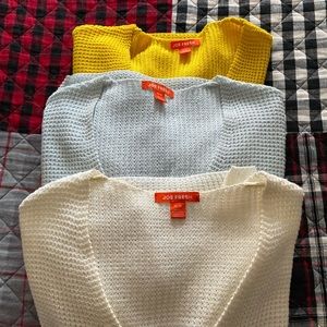 Bundle of 3 Joe Fresh,sz M,waffle knit sweaters off white, blue,yellow